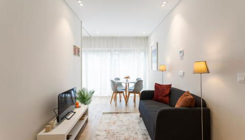 Studio w/ Terrace, Pool & Gym | Antas by Host Wise - Foto 3