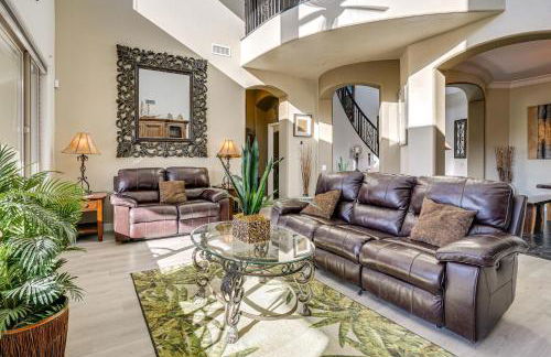 Mtn-View Patio Oasis! Luxe Family Home in Peoria - Foto 11