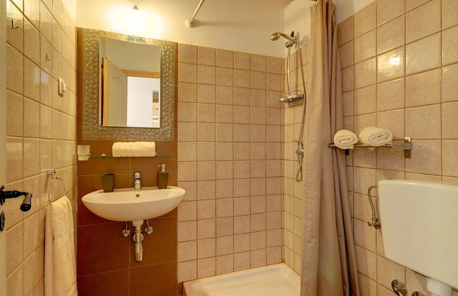 Villa in Batlug With Private Pool - Foto 28