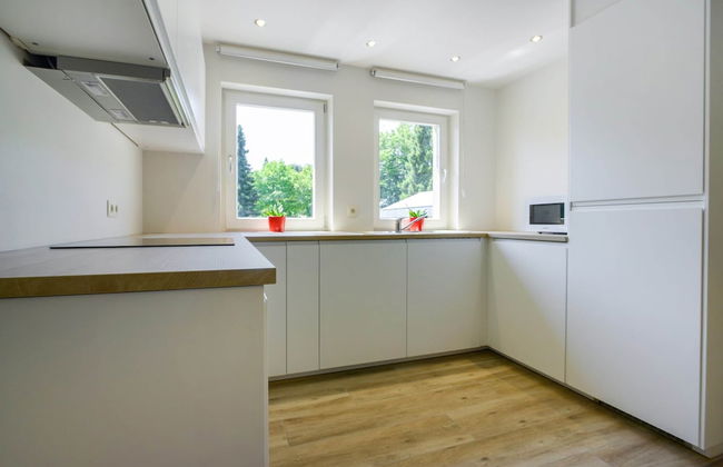 Holiday Home in Gros Fays With Garden - Photo 9