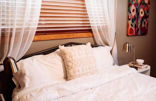 Spacious Five-Bedroom Bliss - Foto 19