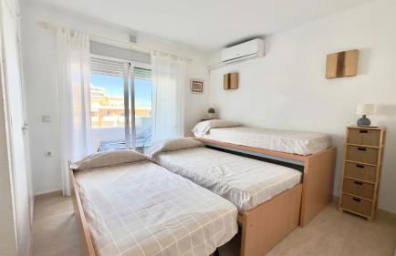 Magnífico Ático 4 hab frente a la playa con piscinas parking incluido por keywise - Foto 30