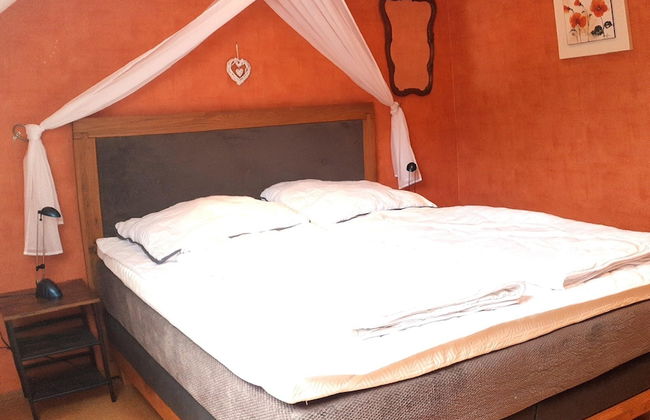 Comfortable Holiday Home Near Vineyards in Bremm - Foto 16