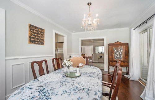 Newly Renovated Cottage 5 mins from Beach! - Foto 7