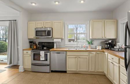 Rochester Gem: 3BR Near All! - Foto 22