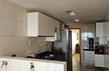 Apt amplo e confortável no umarizal com bela vista da baia - Foto 13