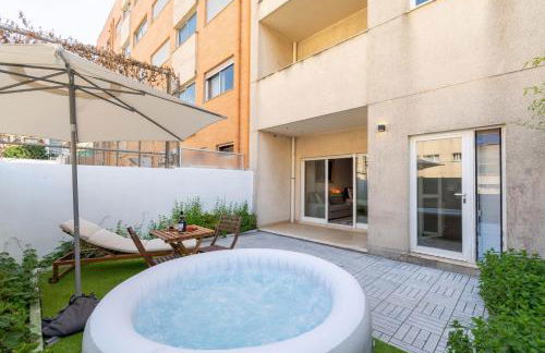 HostWise – Modern Flat w/ Terrace | Near the Beach - Photo 28