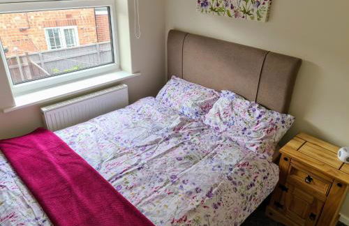 Semi detached quite location - Foto 19