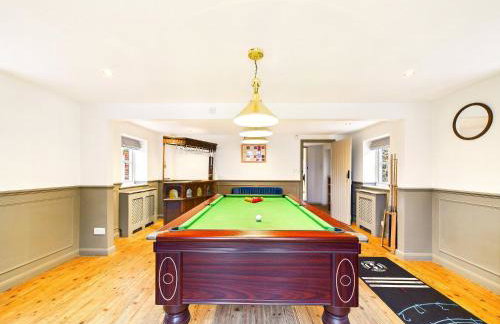 Cottage In Norfolk Sleeps 23 - Private Pool, Fishing Lake, Hot Tub Ref 99008Sc - Foto 32