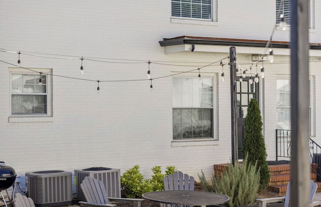 881 Furnished Apartments - Foto 46