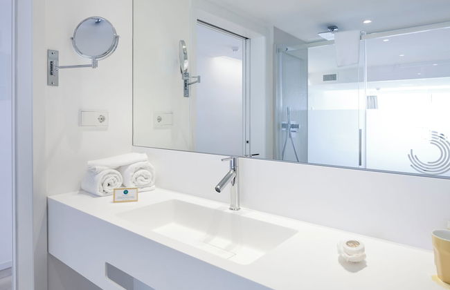 Sud Ibiza Suites - Photo 52