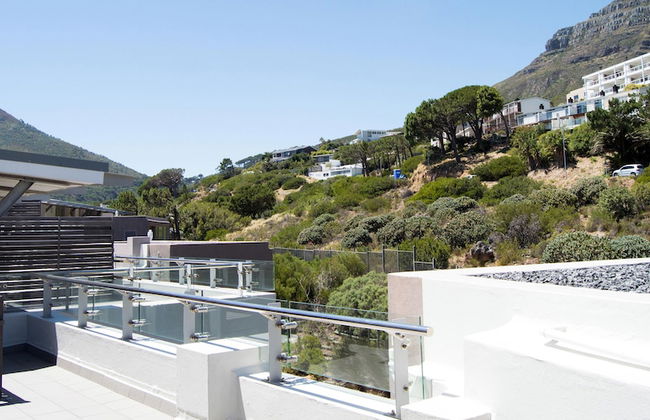 The Crystal Apartments - Photo 14