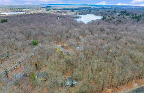 Pocono Blue with Paddleboards, Spa, Indoor Jacuzzi, GameRoom, Lake, EV - Foto 58