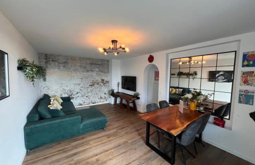 Chrisma Apartments - Photo 2