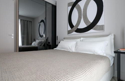 Spacious & Luxurious - Fully Renovated & Equipped 2BR Suite - Historical Centre - Photo 18