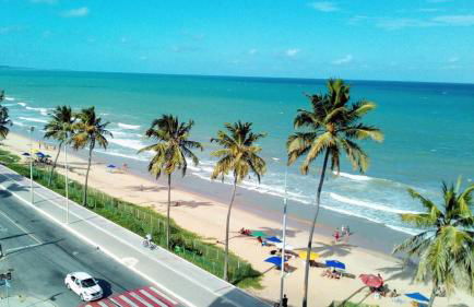 Amplo novo e moderno apartamento em linda praia de Maceió - Foto 29