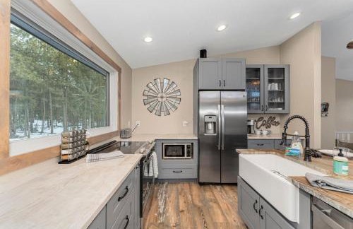 The Pine Getaway on 60 Acres with Hot Tub - Photo 40