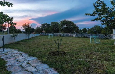 Three-Bedroom Holiday Home In Rozovac - Foto 9