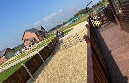 The Lodge - Photo 70