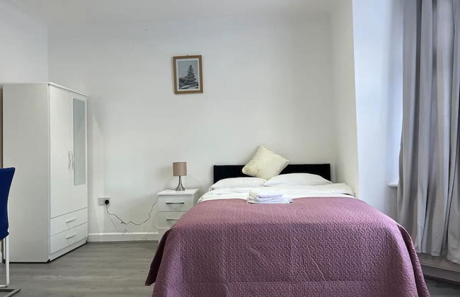 Remarkable 2-bed Apartment in Ilford, London - Foto 6