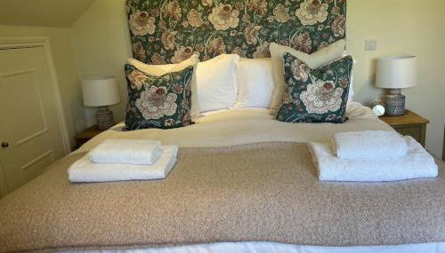 Holly Cottage, 2, Northbrook Park, Farnham-up to 6 adults - Foto 2