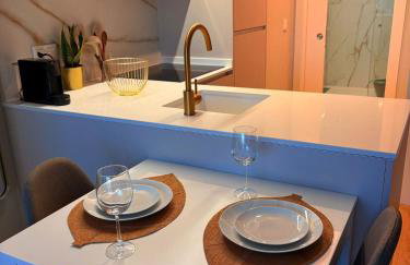 New Douro Tower 206 with shared pool and parking - Photo 7