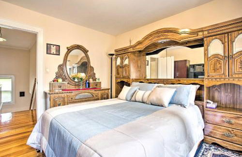 Charming Yonkers Retreat - 10 Mi to Central Park! - Foto 12