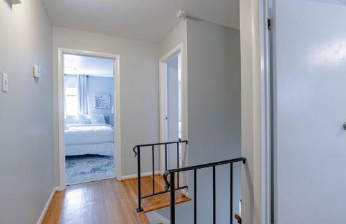 Private Pool & Yard Mins to Dining & University - Foto 27