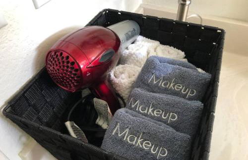 Mineral Saltwater Solar heated Pool & Spa Oasis with mountain views and Koi pond - Foto 65