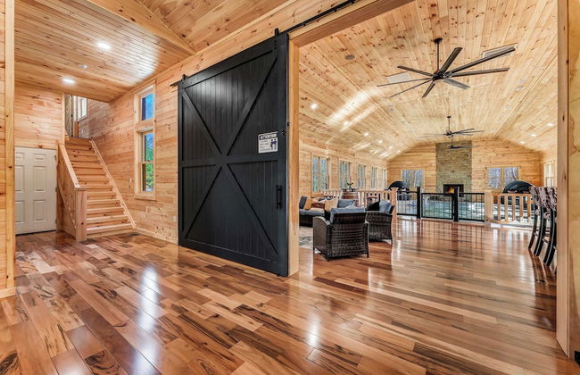 Grand Timber by Avantstay Indoor Pool, Sports Court, Game Room, & More! - Foto 25