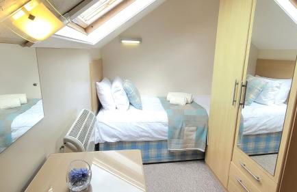 Birchcroft Hideaway - Photo 25