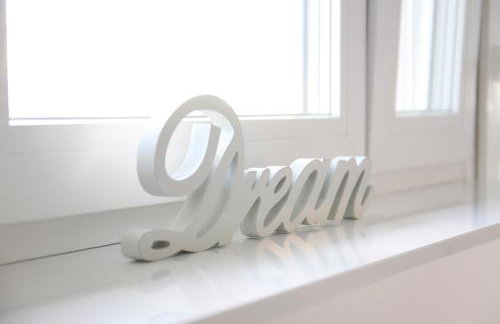 Emilka z widokiem na Pałac Kultury - Foto 9