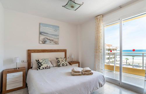 Apartamento céntrico en la playa con piscina. - Foto 10