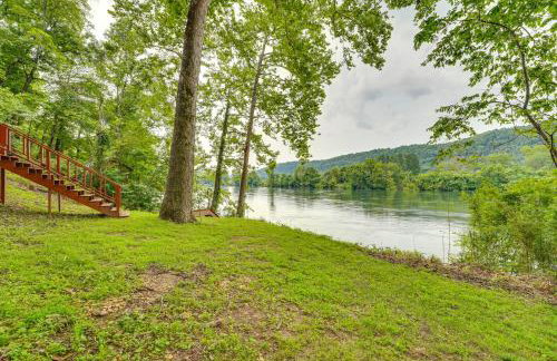 Flippin Home with Fire Pit Walk to White River! - Foto 27