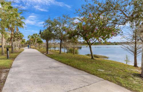 Newly Updated Condo, Near Conv. Center - Photo 104