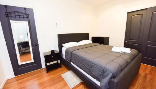 Great! Private NYC Room in Sunnyside - Foto 3, wardrobe