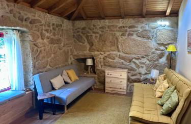 Nascente home place in nature next to a waterfall - Foto 3