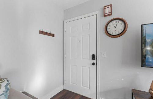 Tranquil 2BR Apt NE Mpls - 8073 Apt 4 - Foto 3