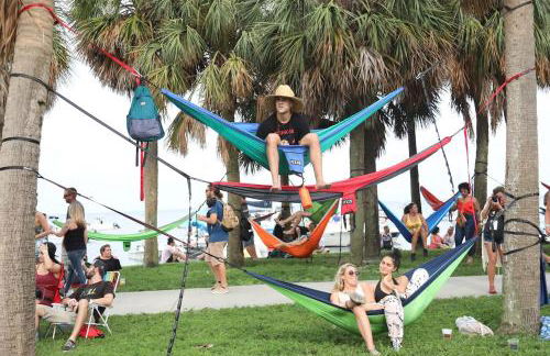 Comfy and quiet Steps to fun events downtown - Foto 31