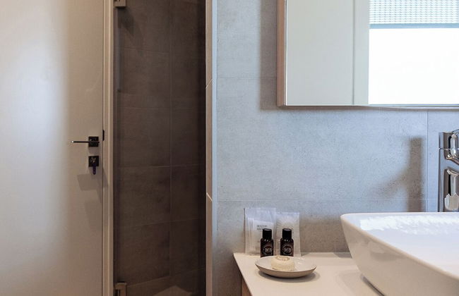 Central Park Residence - Photo 48