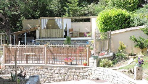 Châteaudouble : appartement au calme - Foto 5, Garden, Garden view