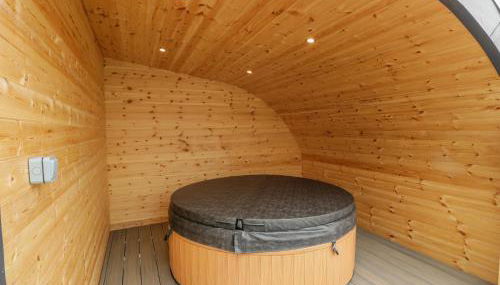 Laird Lodge 2 - Photo 3