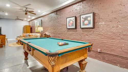 Private Hot Tub, Steps to Main St Saluda Retreat - Foto 2