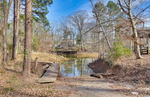 Great for Fishing! Lakefront Studio in Hemphill - Photo 24
