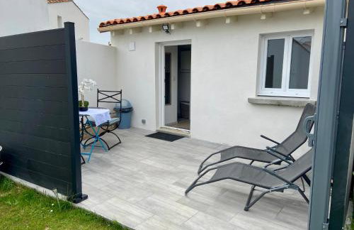 Maisonnette cosy au calme terrasse local vélo - Foto 7