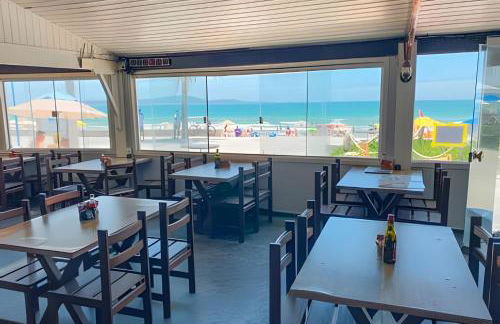 Flat 1A Vista panorâmica Mar com Piscina e wi-fi - Foto 14