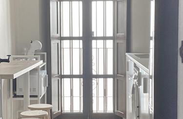 Santa Marina Suite Córdoba con Patio Andalusí - Foto 12