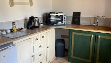 Sunflower Cottage - Photo 2