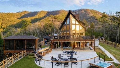 Luxury A Frame 5BR Hot Tub & Mountain Views - Foto 1