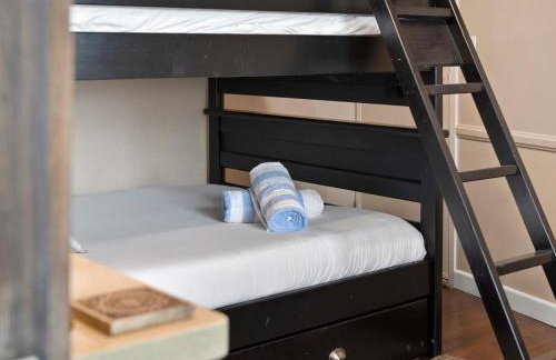 Stunning Bayfront condo with gorgeous views, garage, massive roof deck & AC - dogs welcome! - Foto 23